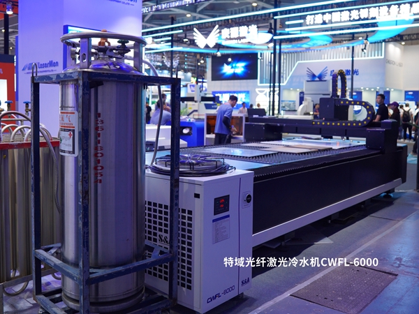 特域光纖激光冷水機CWFL-6000為激光切割設備持續控制溫度